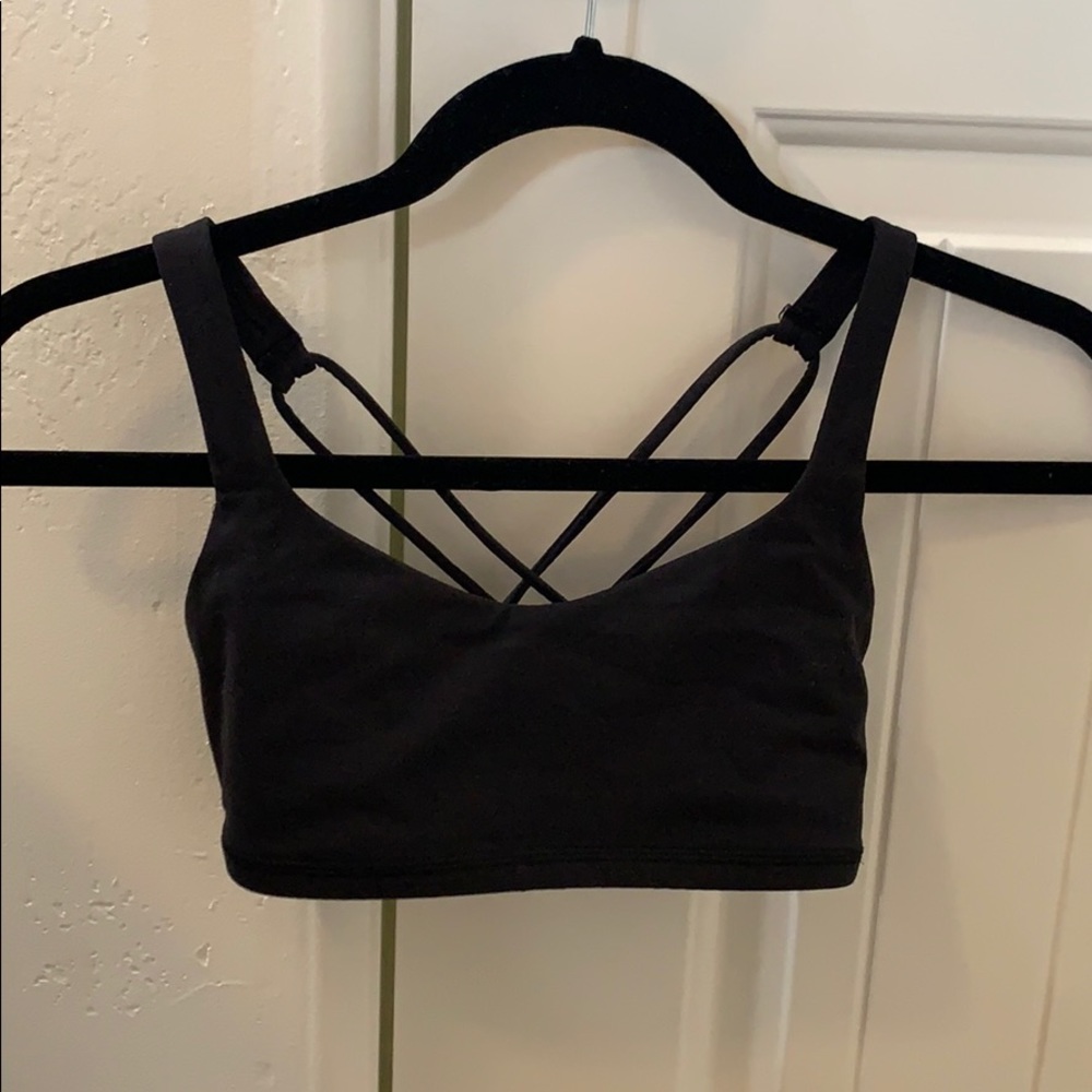 lululemon sports bra